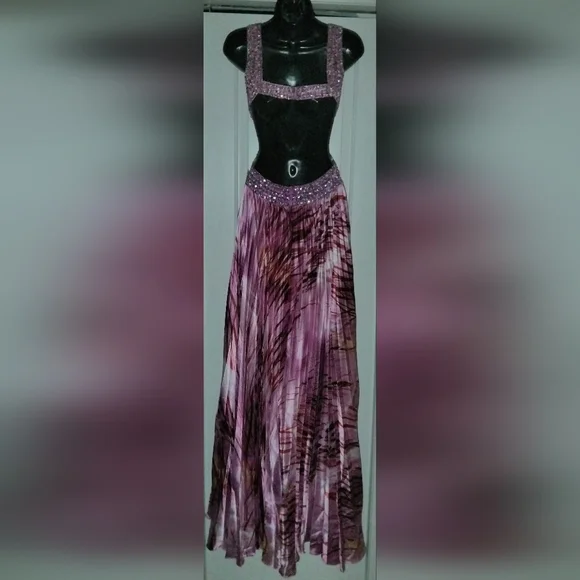 Women's Pink Formal, Prom of Cocktai Dress with Sequins, Stones & Embellishments - Picture 4 of 16